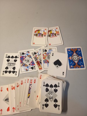 Cărți de joc masini export foto