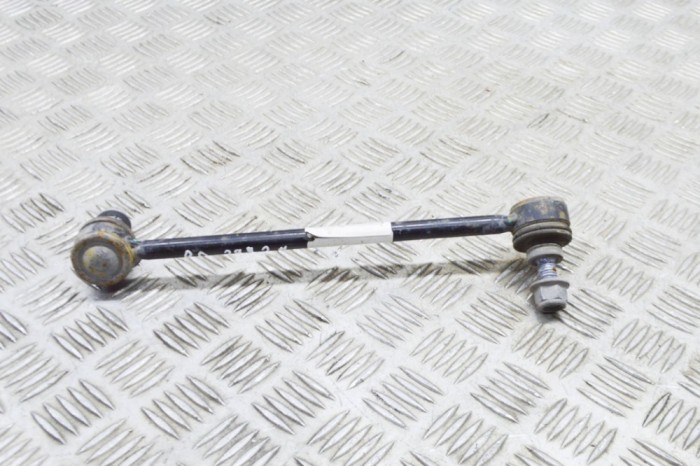 Bieleta stabilizatoare dreapta față TESLA MODEL Y 2021 OEM: 1188396-00-B 20522517