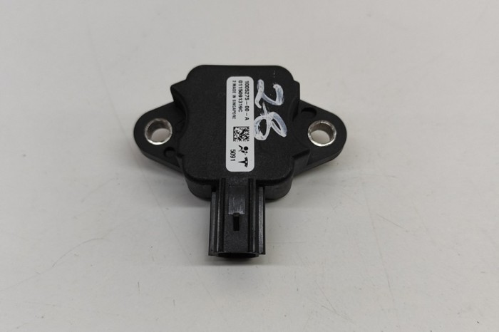 Senzor de impact lateral dreapta TESLA MODEL S 2015 OEM: 1005275-00-A | 29439322