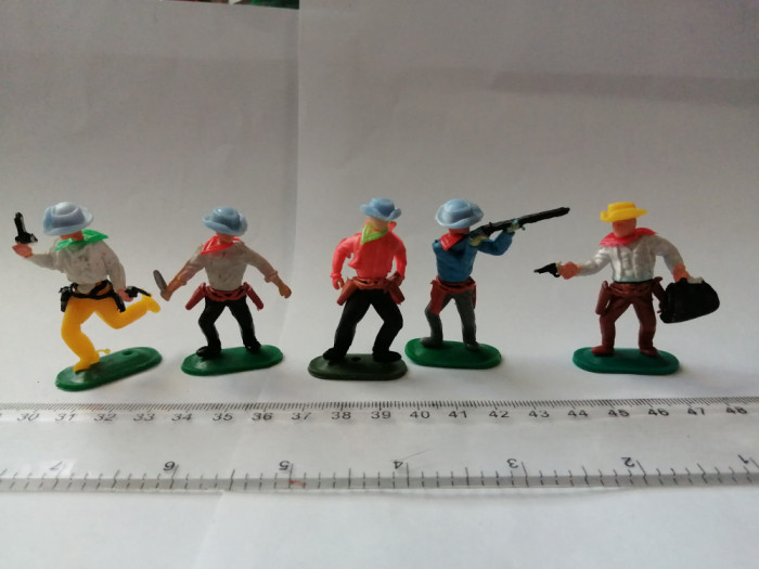 bnk jc Figurine de plastic - cowboy - copii Hong Kong dupa Timpo