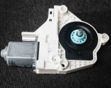 Motor macara geam ușă st&acirc;nga spate AUDI Q3 8U 2014 OEM: 8K0959811A 2148481