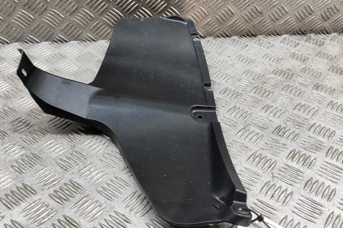 Aparatoare noroi dreapta spate TOYOTA C-HR _X2_, _H2_ 2024 OEM: 52591-F4030 28103875