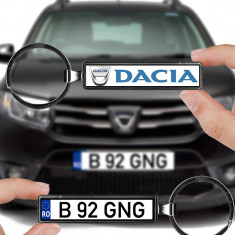 Breloc numar auto Dacia foto