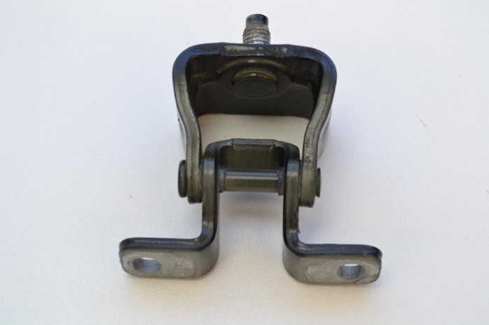 Balama haion dreapta VW BEETLE 5C1, 5C2 2011 OEM: 5C5827301 | 2037124
