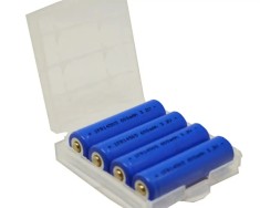 Carcasa suport pentru 4 acumulatori 18650 transparent