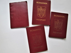 Lot, 4 Pasapoarte expirate, Romania: Piese de colectie. foto