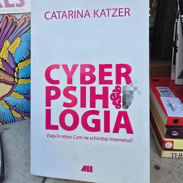 Cyber Psihologia - Catarina Katzer