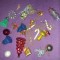 Beteala si globuri,ORNAMENTE Vintage pt.POM DE IARNA,accesorii pt Bradul de Crac