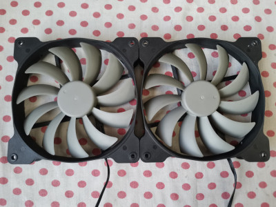 2 x Cooler, ventilator Corsair Quiet Cooling Fan 140mm foto