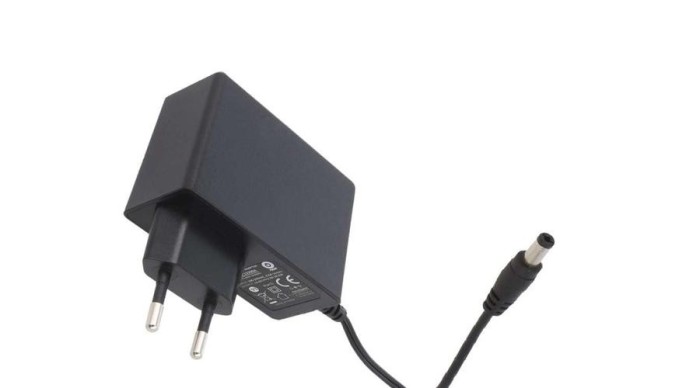 Sursă de alimentare POS POSC24100A-2555, 24V/1A/24W AC:CEE 7/16. Șurub 2.5x5.5 mm