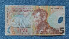 5 Dollars Noua Zeelanda / dolari New Zeeland foto