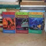 LOT 3 CARTI R.L. STINE - GOOSEBUMPS * CARTILE CARE ITI DAU FIORI : PLAJA BANTUITA + NU MA PUTETI SPERIA + O ZI IN TINUTUL ORORILOR *