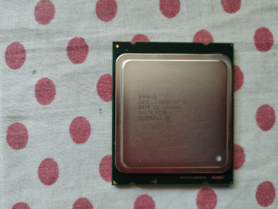 Procesor Intel Xeon Confidential Eight Core E5-2670 2.6Ghz socket 2011 foto