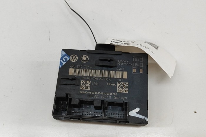 Modul de control ușă dreapta spate VW SHARAN 7N1, 7N2 2012 OEM: 7N0959795A,7N0959794E 31397333