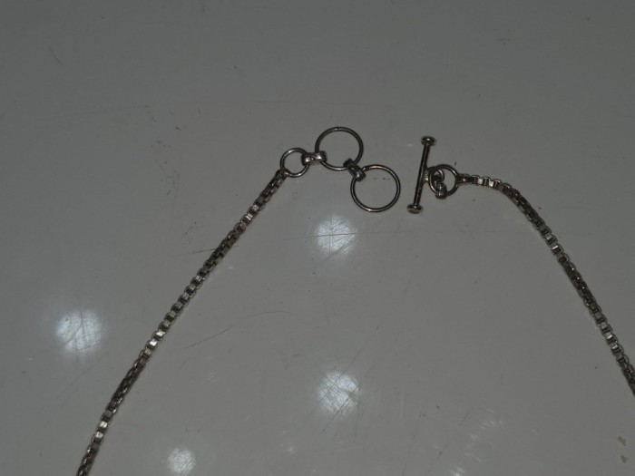 Lant vintage argintat cu aquamarine