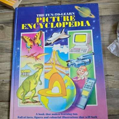 The fun to learn Picture Encyclopedia foto
