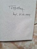 Autograf dedicatie Lucian Dan TEODOROVICI Cu puțin timp &icirc;naintea cobor&acirc;rii extratereștrilor printre noi
