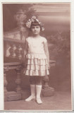 Bnk foto Portret de fata - Foto E Popp Ploesti, Romania 1900 - 1950, Sepia, Portrete