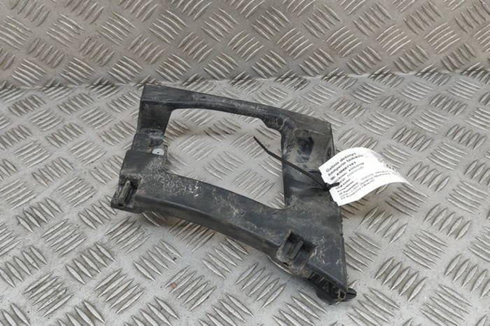 Suport bara de protecție dreapta spate TOYOTA PROACE Furgon MDZ_ 2017 OEM: 9810215980 30667161