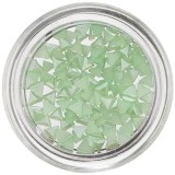 Triunghiuri decorative cu efect perlat - verde deschis, INGINAILS