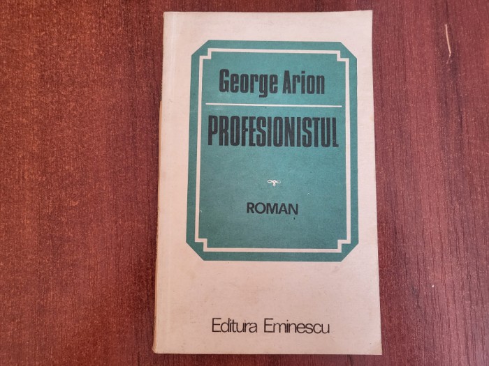 Profesionistul .Tinta in miscare de George Arion