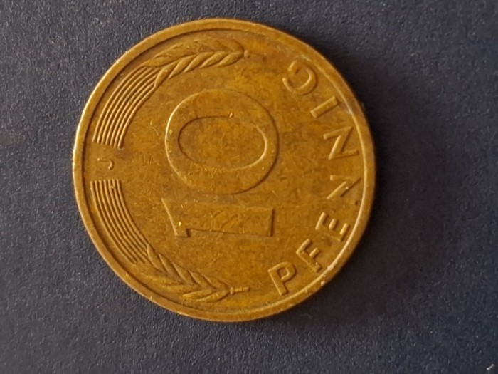 10 pfenning 1988 J