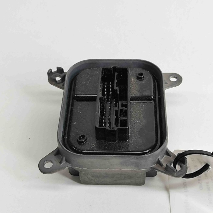 Unitate de control lumini LED TESLA MODEL 3 2023 OEM: P1532925-02-C 22061540