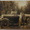 Cuplu cu automobil de epoca, Romania 1929// fotografie tip CP