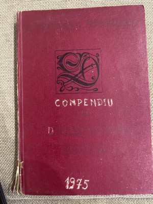 Compendiu de dialectologie romana Matilda Caragiu Marioteanu 1975 foto