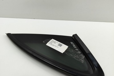 Geam lateral dreapta spate PORSCHE MACAN 95B 2016 OEM: 95B845298XB 30453998 foto