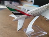 Macheta metalica de avion Emirates| Decoratie | Perfect pt cadou