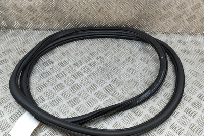 Garnitura ușă st&amp;acirc;nga spate SKODA SUPERB III 3V3 2018 OEM: 3V5867368B | 26303305 foto