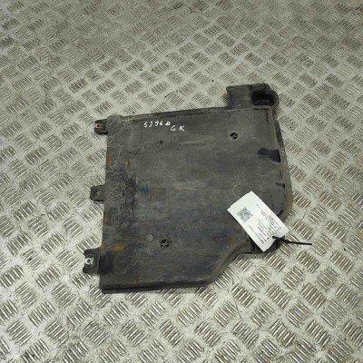 Scut motor st&amp;acirc;nga spate SKODA KAMIQ 2020 OEM: 2Q0825101A foto