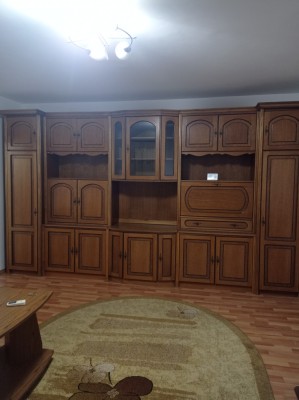 V&amp;acirc;nd mobilier lemn masiv foto