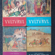 VULTURUL - Radu Theodoru (4 volume)