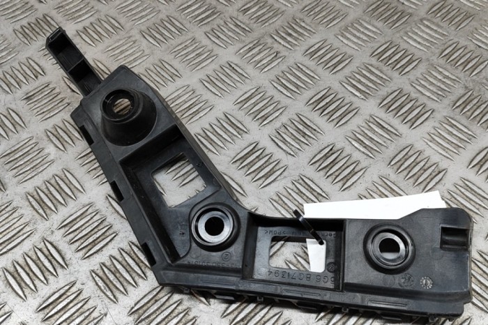 Suport bara de protecție dreapta spate VW GOLF VII 5G1, BQ1, BE1, BE2 2017 OEM: 5G6807394 28246477