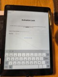 Tableta iPad Air A1475 Baterie si display ok - blocata cont icloud, 16 GB, Negru, Wi-Fi