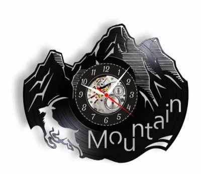 CAPRA NEAGRA IN MUNTI- ceas de perete foto