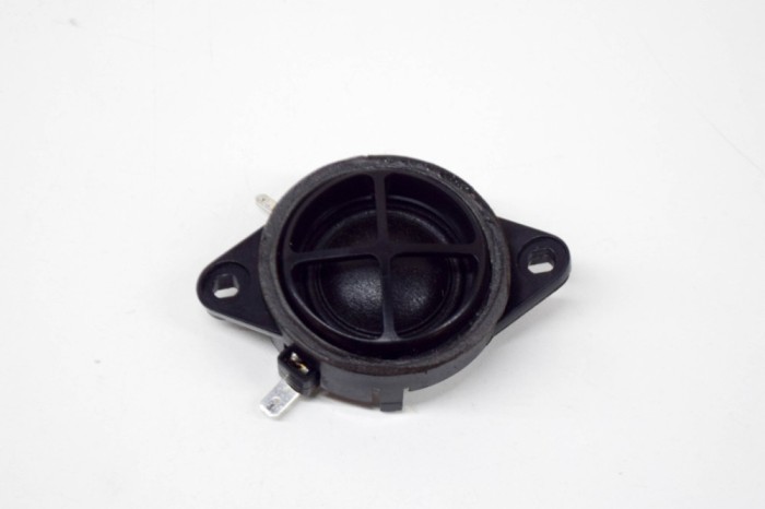 Difuzor ușă st&acirc;nga față AUDI A8 D2 4D2, 4D8 2000 OEM: 4A0035399 13678270
