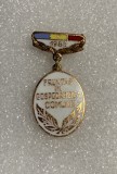 Insigna fruntaș &icirc;n gospodărirea comunei 1983
