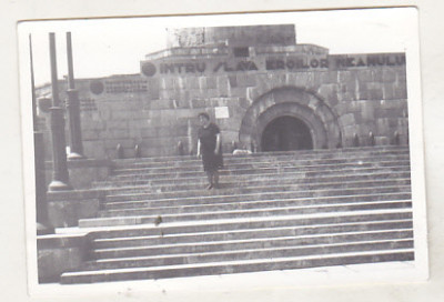 bnk foto - Mausoleul Marasesti - 1978 foto