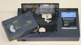 Adaptor Caseta Video VHS-C la VHS JVC - Conversie si Redare Usoara