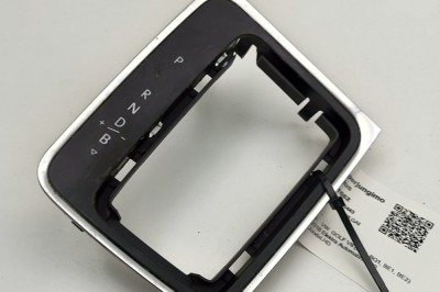 Indicator de schimbare a treptelor de viteză VW GOLF VII 5G1, BQ1, BE1, BE2 2018 OEM: 5GE713203C 30801662 foto