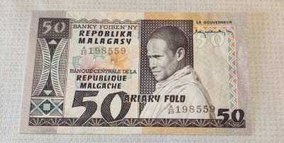 Madagascar / R&amp;eacute;publique Malgache - 50 Francs / 10 Ariary ND (1974-1978) foto