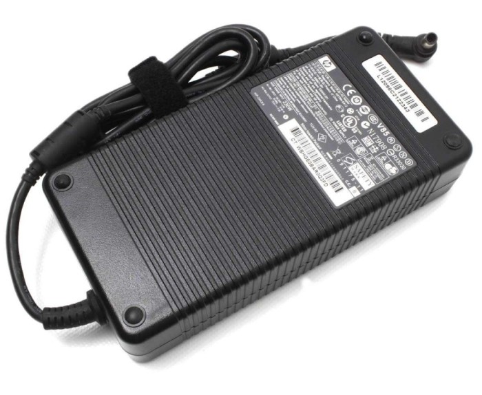 Incarcator HP Zbook 17 G2 230W