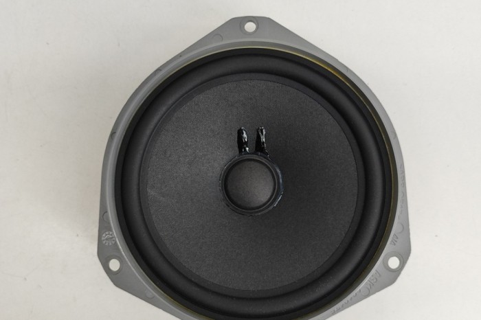 Difuzor ușă st&acirc;nga spate MASERATI GHIBLI M157 2022 OEM: 50564039,900164702 25718931