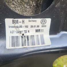 Macara ușă față dreapta manuală VW Golf 4