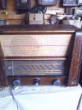 Radio vechi cu lampi Terta Typ T 325 An 1956 Made in Ungaria