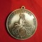 Placheta Ciclism si Reclama Bere Tut Gut Germania 1975 ,cu anou,d=4cm