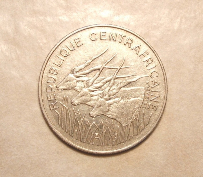 REPUBLICA CENTRAFRICANA 100 FRANCI 1988 MAI RARA